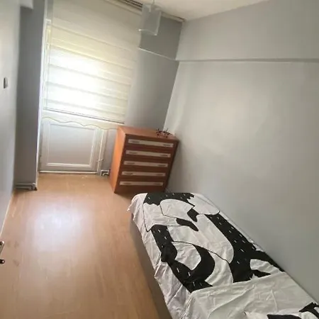 Διαμέρισμα Genis Ve Merkezi 3X1 Odali *